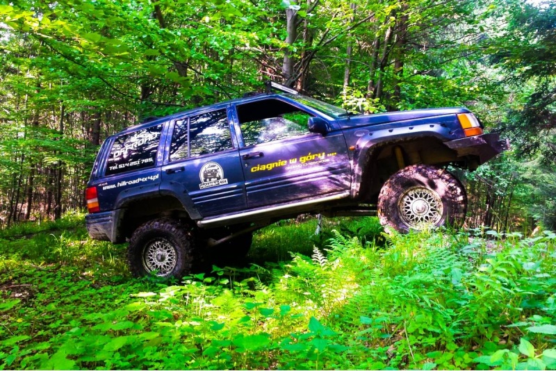Jazda Off-road w terenie górskim
