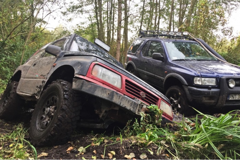 Dwugodzinna terenowa jazda 4x4 off-road za kierownicą