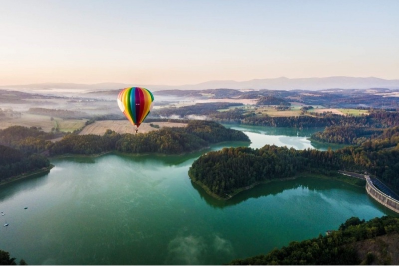 Lot balonem dla osób z ograniczoną mobilnością w Karkonoszach