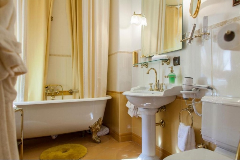 Nocleg w pokoju Bursztynowym z wizytą w centrum SPA „TB Palace Hotel & SPA”
