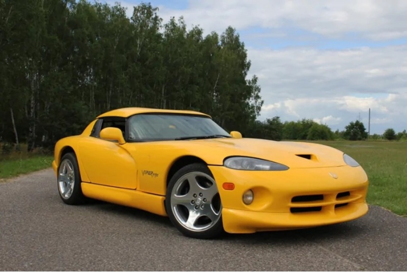 Pakiet Złoty: Ford Mustang lub Dodge Viper