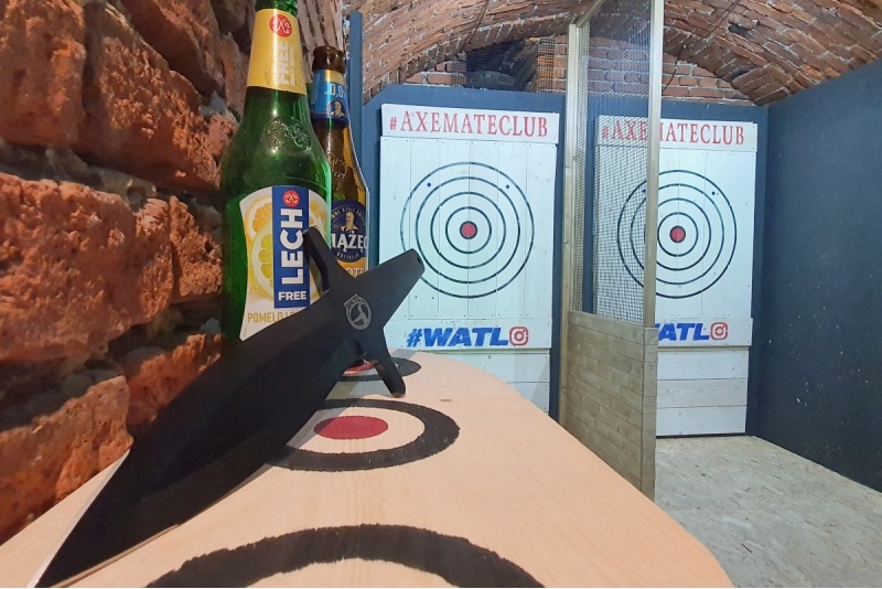 Pakiet Mix w Axe Mate Club w Krakowie