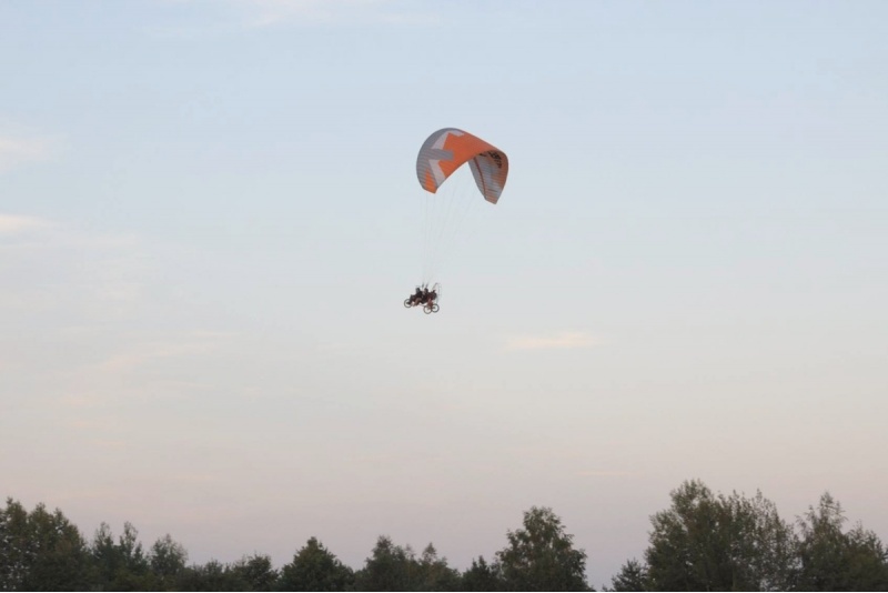 Lot motoparalotnią w okolicach Kazimierza Dolnego