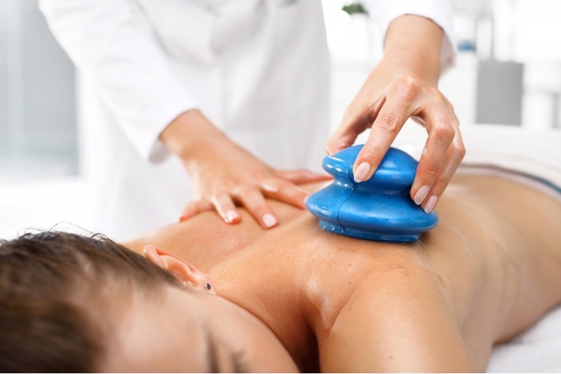 Masaż bańką chińską w salonie Etna SPA w Zielonej Górze