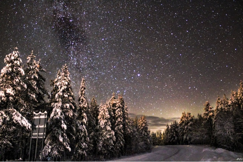 Safari skuterami śnieżnymi w poszukiwaniu zorzy polarnej dla dwojga