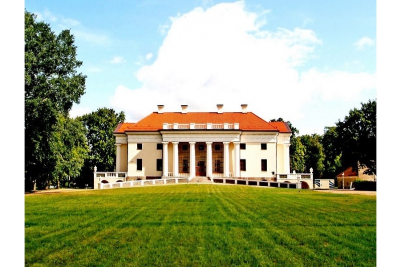Relaks i dworska zabawa dla dwojga w Pakruojis Manor