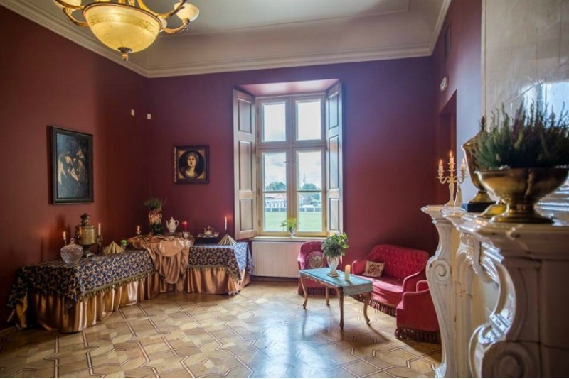 Relaks i dworska zabawa dla dwojga w Pakruojis Manor