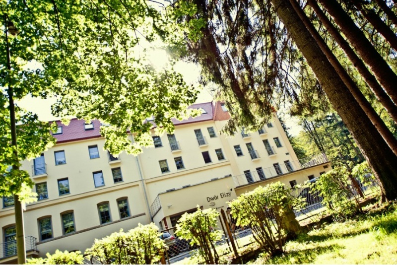 Wypoczynek SPA dla seniorów w Dworze Elizy