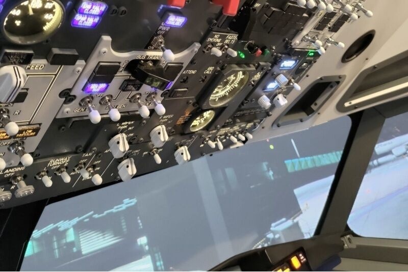 Symulator Lotu MIX - Boeing 737 i Airbus A320 2 godz.