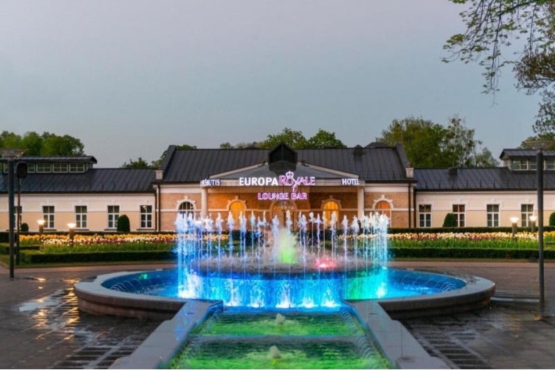 Wypoczynek ze SPA i obiadem dla dwojga w „Europa Royale Druskininkai”