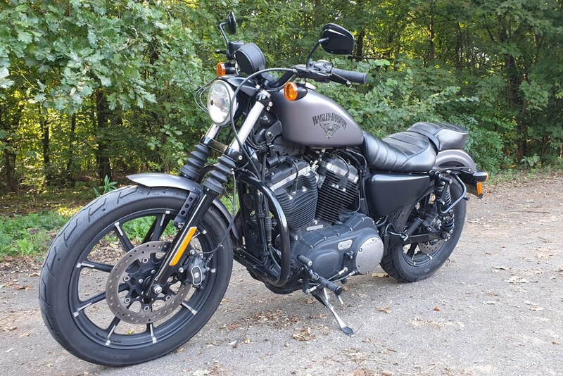Wynajem Harley-Davidson Iron 833 na weekend