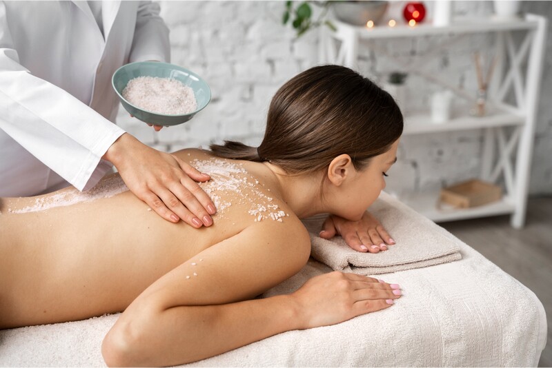 Masaż relaksacyjny z peelingiem w Bytomiu