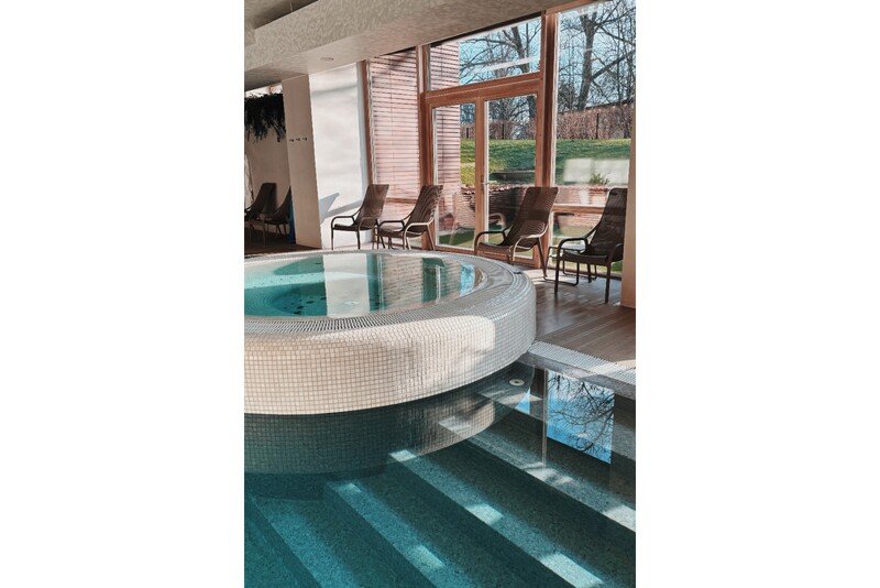 Voucher do hotelu „MANA Suites & Sea“ w Połądze