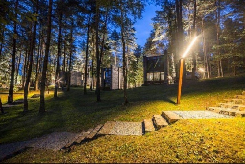 Nocleg z sauną i kolacją w prywatnym domku dla dwojga w „TonyResort”