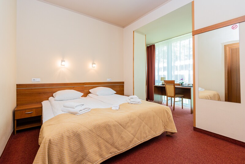Nocleg ze śniadaniem dla dwojga w hotelu „Žuvėdra” w Połądze