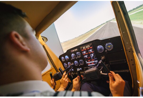 Symulator Lotu Cessna C152 w Warszawie