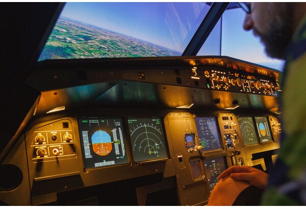 Symulator Lotu MIX - Boeing 737 i Airbus A320 1 godz.