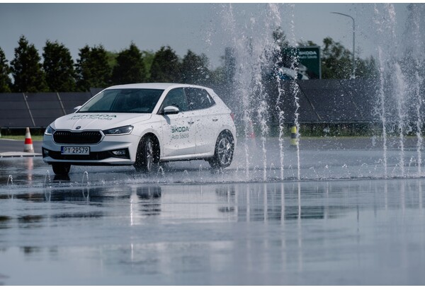 Kierowca z wyobraźnią w Auto Szkoła Skoda w Poznaniu