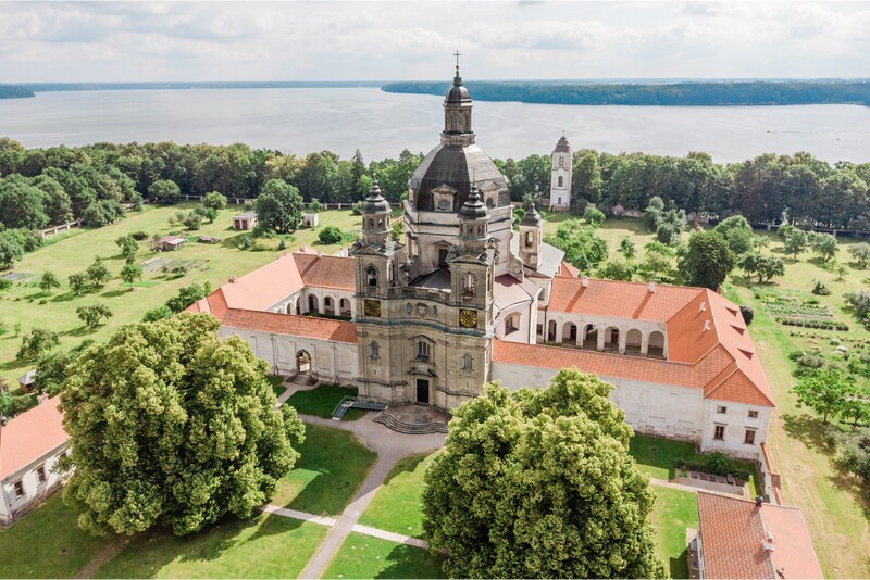 Bon upominkowy do kompleksu hotelowego „Monte Pacis”