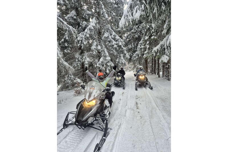 Jazda skuterem śnieżnym z Extreme Beskid