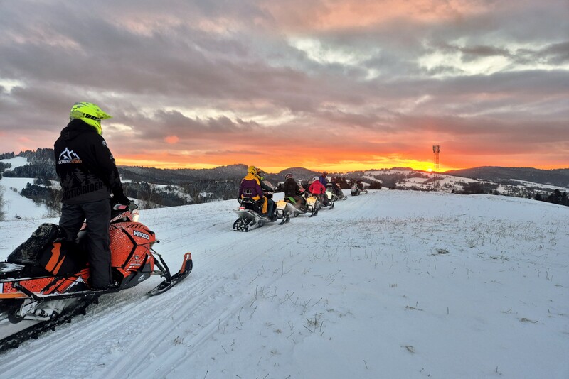 Jazda skuterem śnieżnym z Extreme Beskid