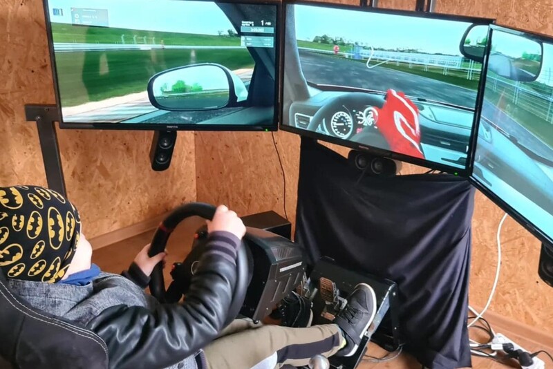 Symulator jazdy rajdowej na Torze Autek