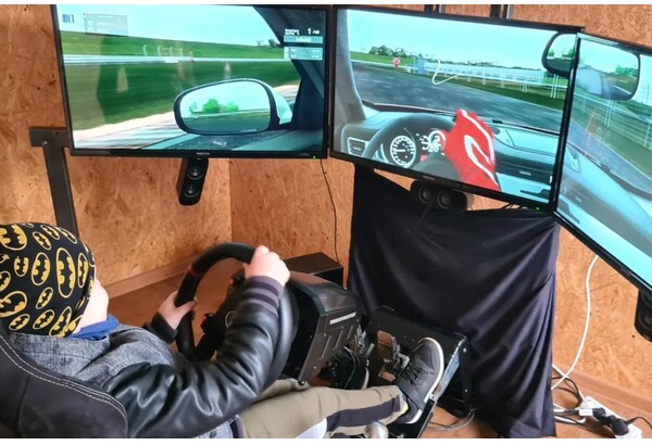 Symulator jazdy rajdowej na Torze Autek