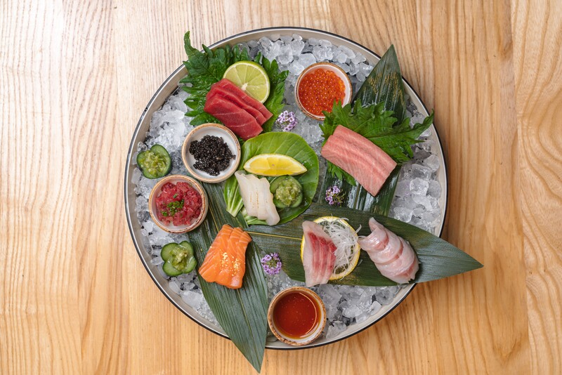 Kolacja degustacyjna w stylu japońskim - Omakase w Nago sushi and sake w Krakowie