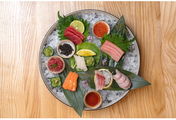 Kolacja degustacyjna w stylu japońskim - Omakase w Nago sushi and sake w Krakowie