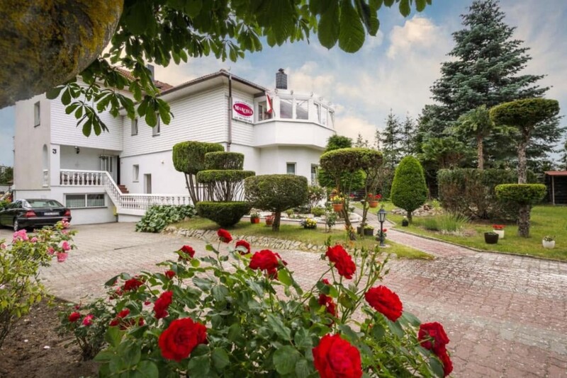 Romantyczna noc nad morzem w Rewalu dla dwojga