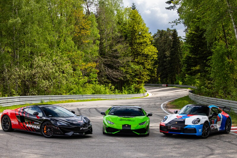 McLaren vs Lambo vs Porsche