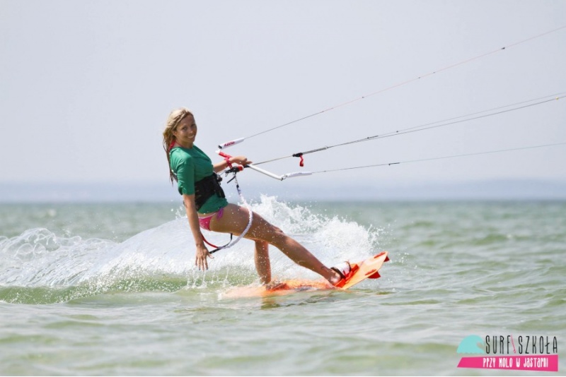 Kurs kitesurfingu Refreshing dla dwojga w Jastarni