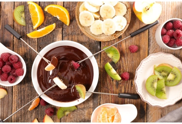 Fondue kociołek z czekoladą belgijską w Krakowie