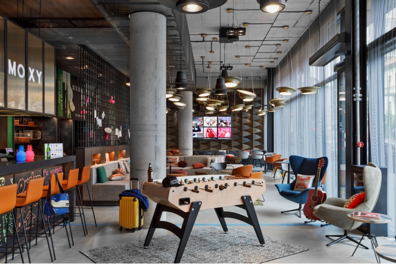 Bon podarunkowy do hotelu „Moxy Kaunas Center”.