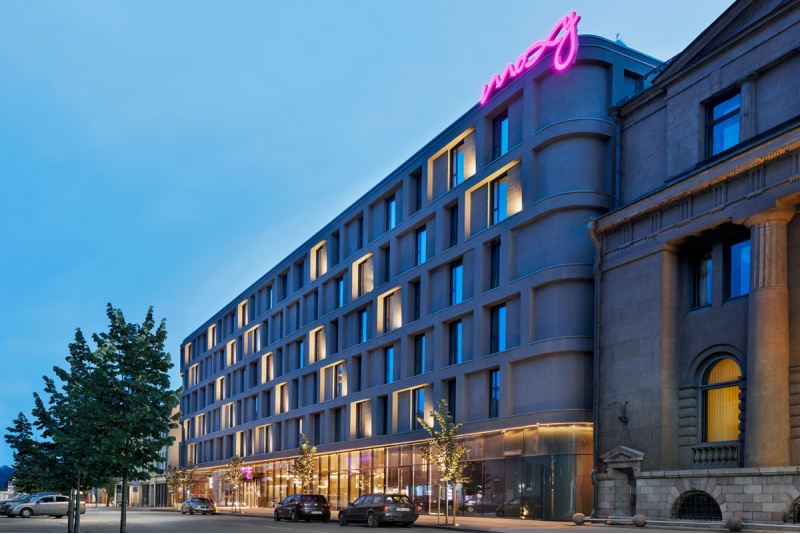 Bon podarunkowy do hotelu „Moxy Kaunas Center”.