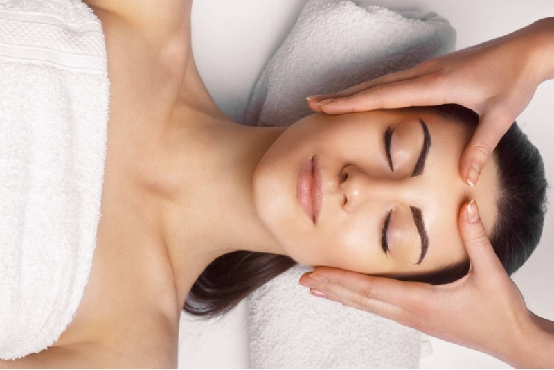 Hydradermia w salonie SPA 43 w Warszawie