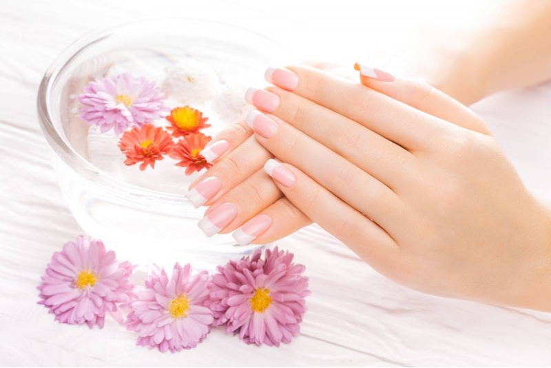 Manicure japoński w Białymstoku