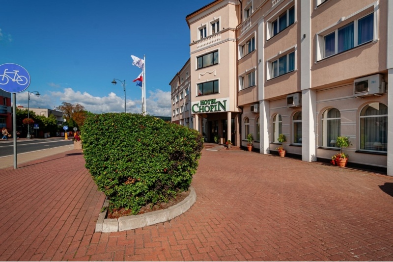 Nocleg z obiadokolacją i masażami dla dwojga w Hotelu Chopin w Sochaczewie