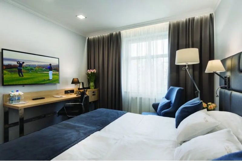 Romantyczny weekend ze śniadaniem i kolacją w Hotelu Włoskim w Poznaniu