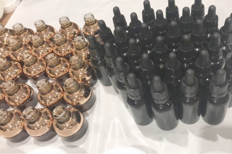 Skomponuj własne perfumy w Akademii 4 pory roku w Warszawie