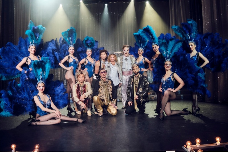 Rewiowy wieczór z kolacją dla dwojga w teatrze Sabat w Warszawie