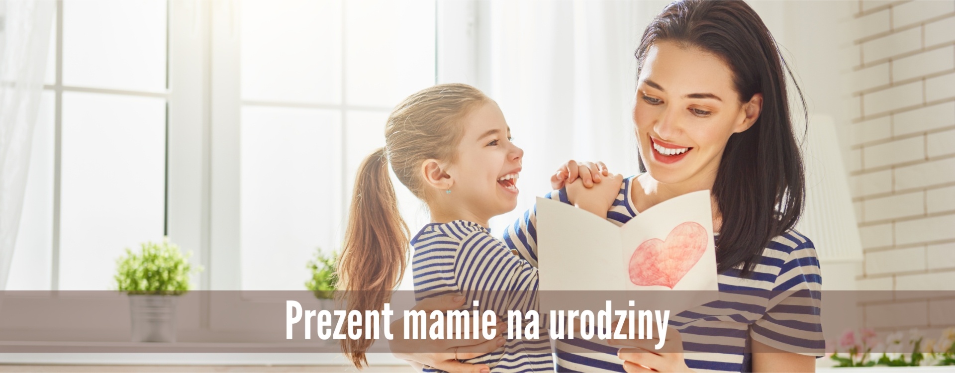Co kupić mamie na urodziny? Ponad 10 pomysłów na każdą kieszeń